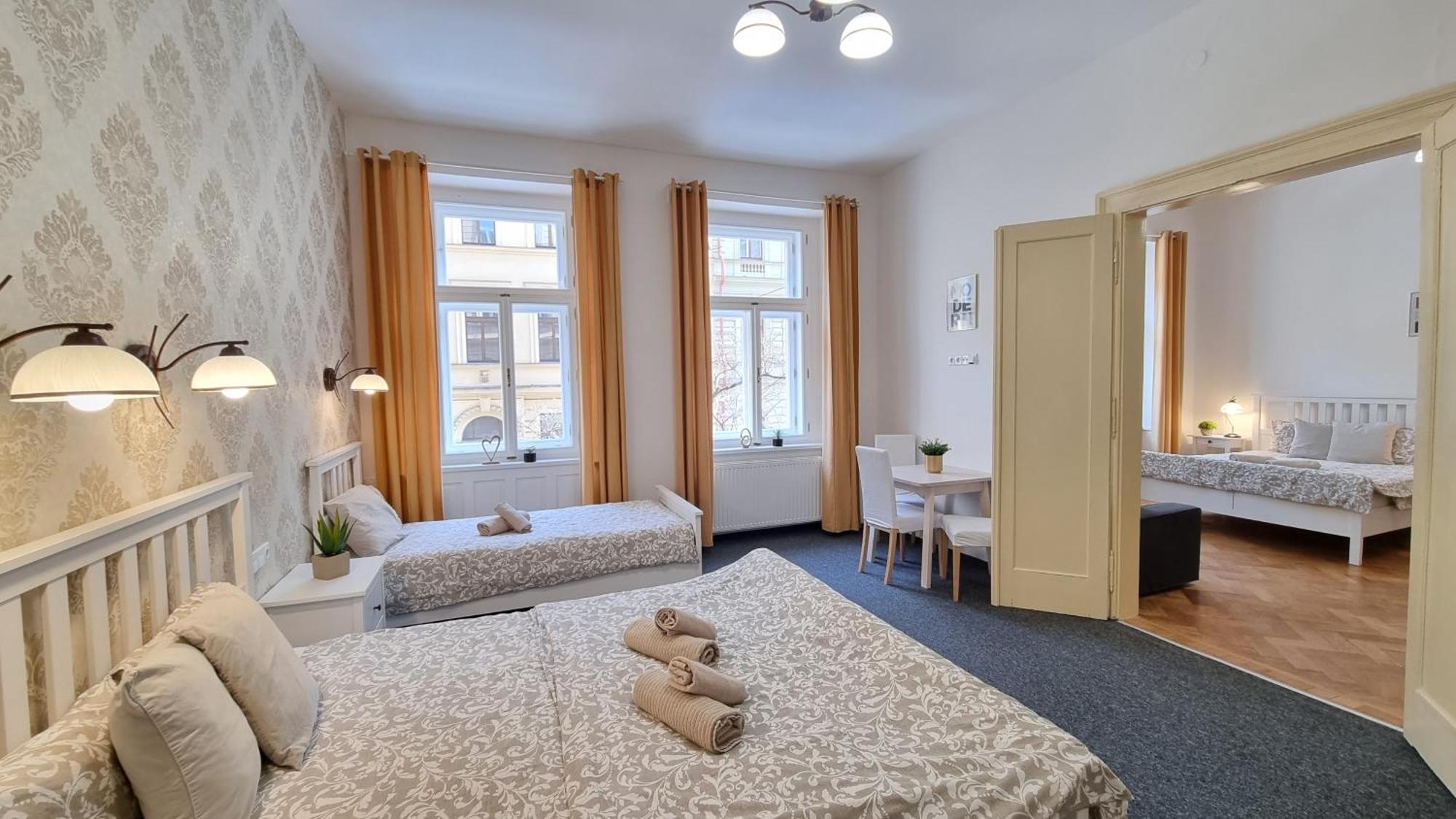 Finnem Rentals Tyrsova Prague Exterior photo